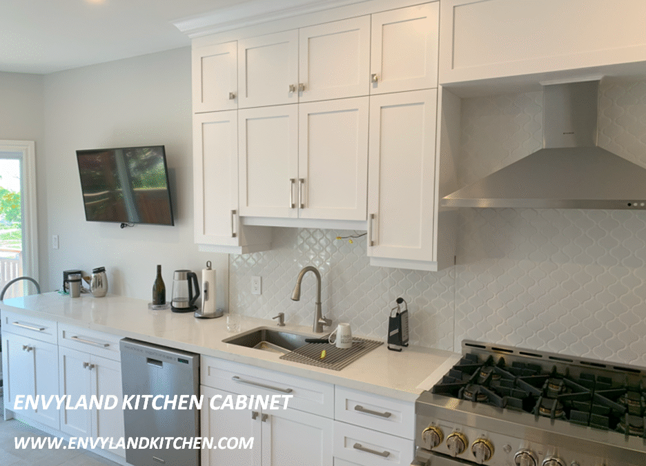 Average Cost of Custom Kitchen Cabinets in Oakville 2026